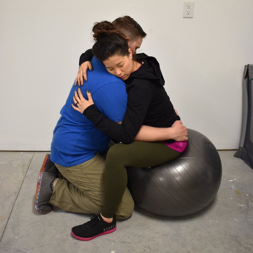 Opening the Top of the Pelvis - MamasteFit