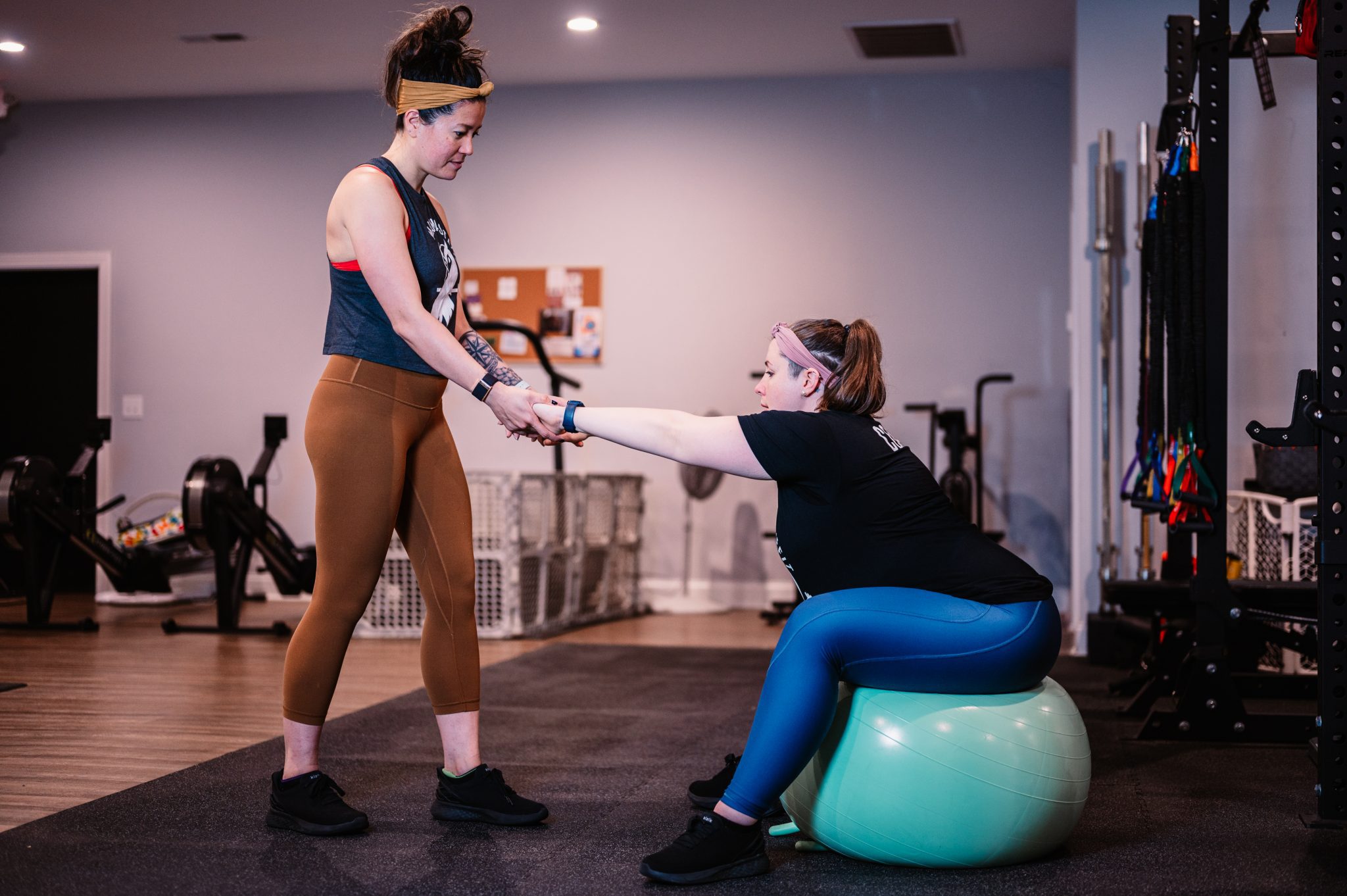 Support In Labour 3 Ways Your Birth Partner Can Support Your Labor - MamasteFit